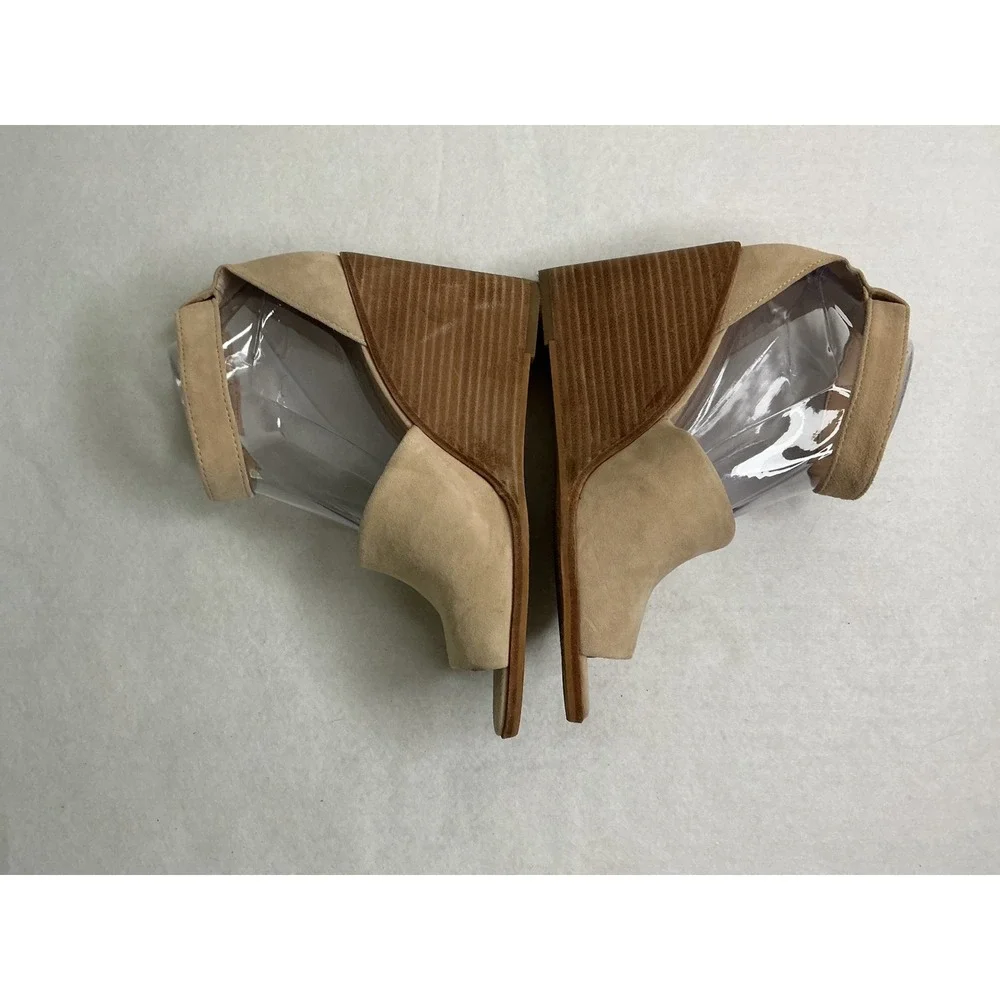 Vince Camuto Deedriana Tan Peep‑Toe Ankle‑Strap Wedge Sandals Women 8M